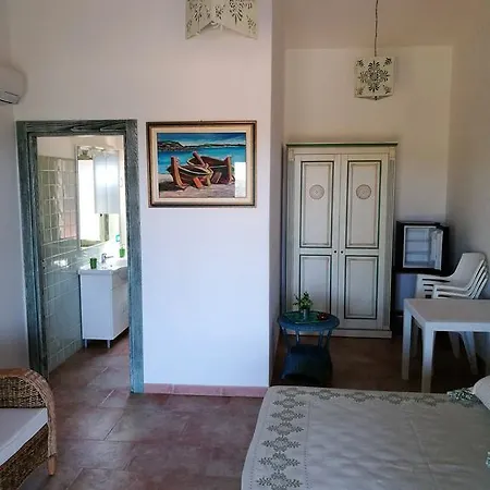 Vignola Mare *