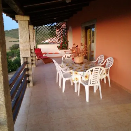 Vignola Mare