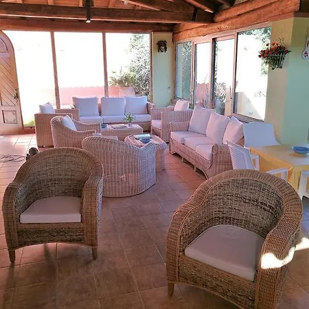 Vignola Mare Feriegård *